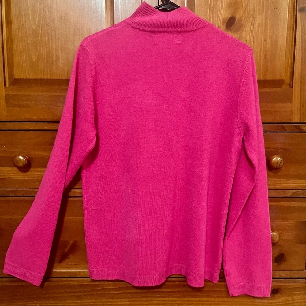 Super Soft Women's Sweater - Medium